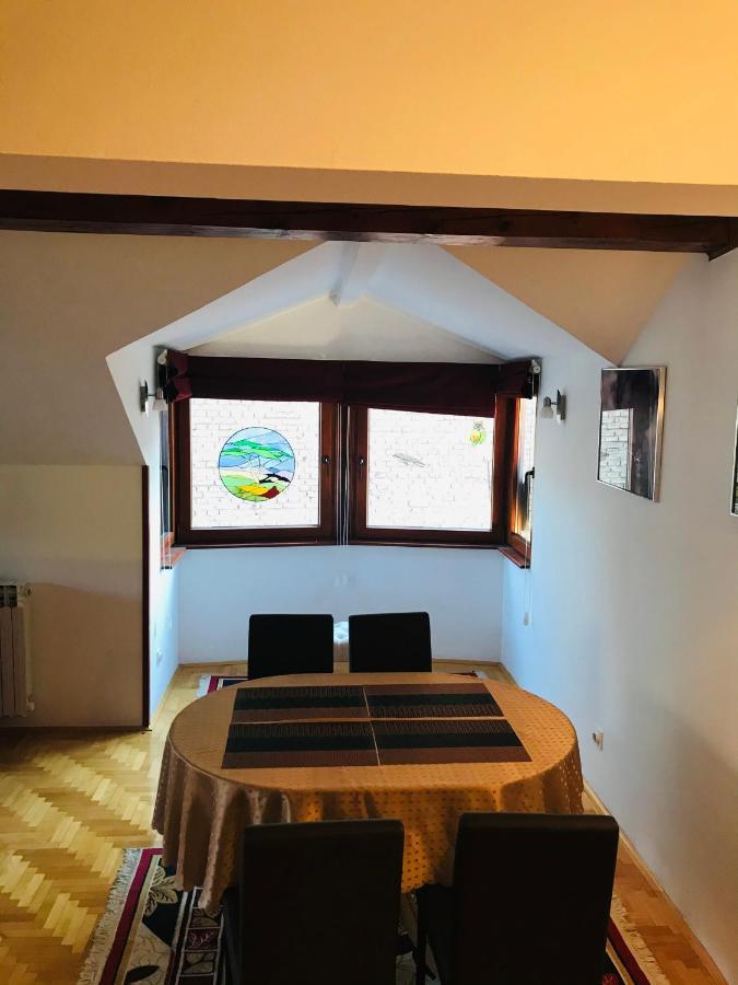 Ferienwohnung Apartman Simple Sarajevo Exterior foto